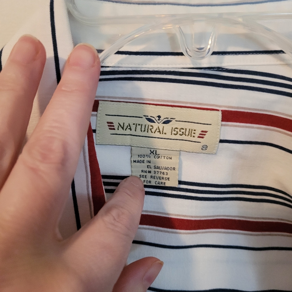 Natural Issue SS Button Down - Picture 3 of 4